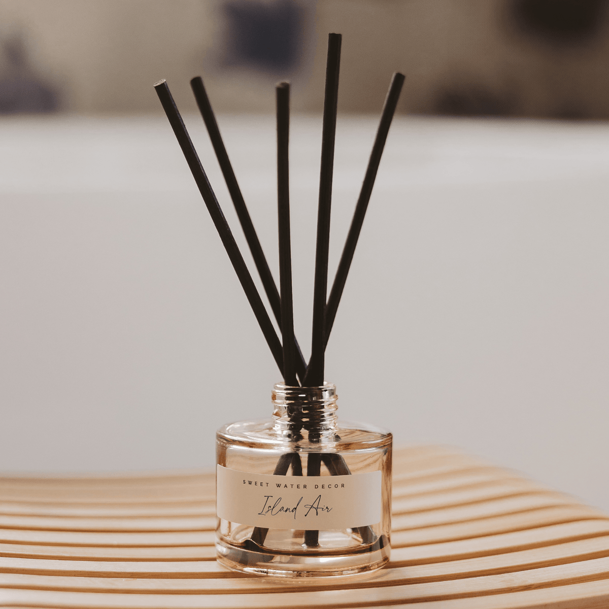Island Air Tinted Glass Jar Reed Diffuser
