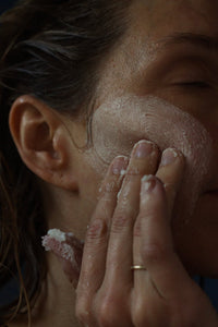 SEELE – Ritual Sea Salt Scrub | Celtic Salt®, Choya Nākh, Sage & Coriander